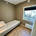 Modern Central Apartment Apt 105